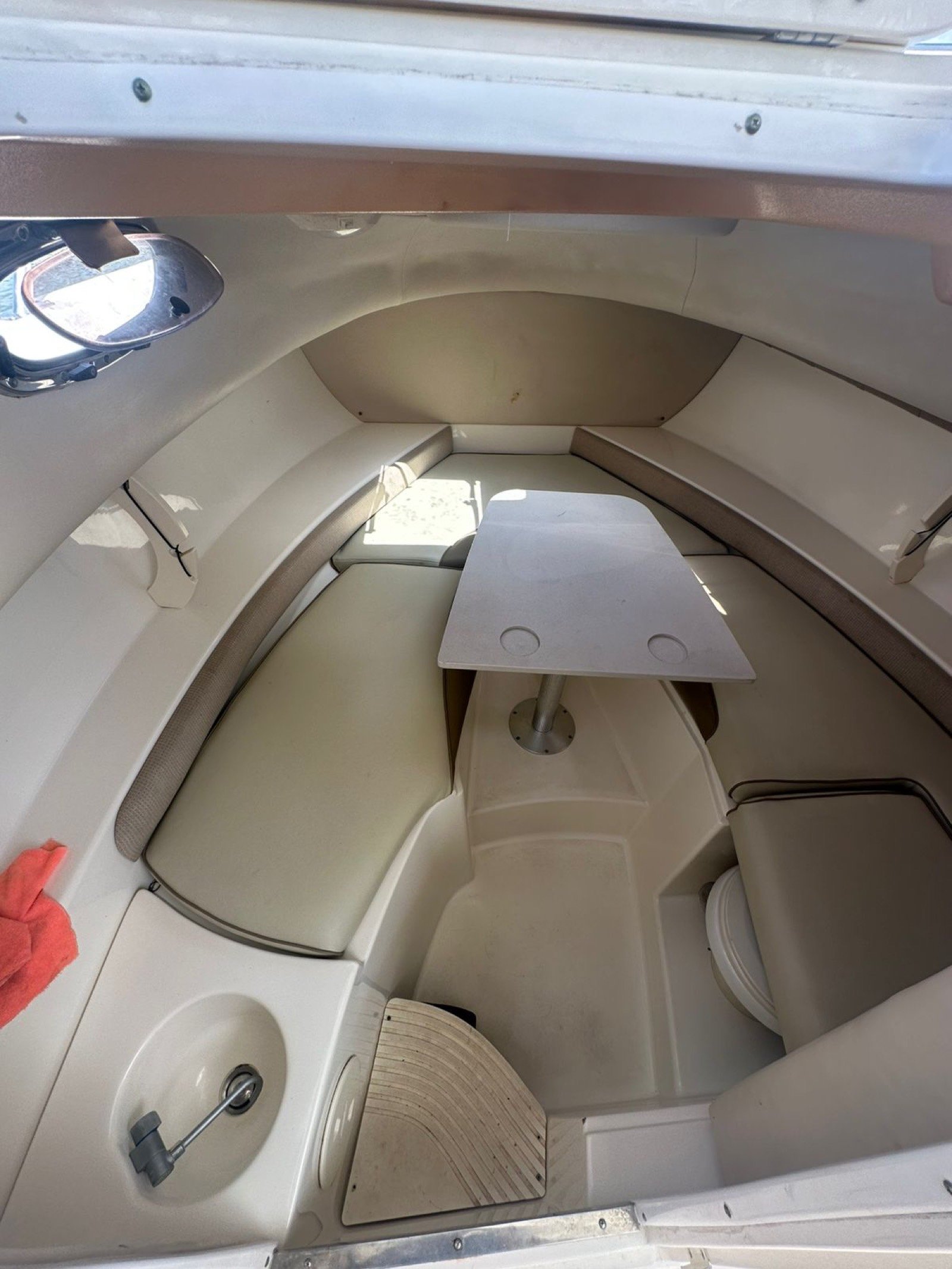 Boston Whaler 30 ft twin-outboard sport-fishing boat at Marina Yucalpetén ready for a charter out of Progreso Yucatán